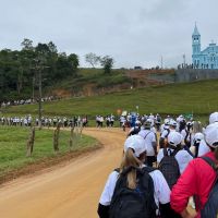 Roteiro entre Itajaí e Nova Trento reuniu 400 fiéis