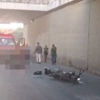 Motociclista morre atropelado por caminhão em túnel da BR 101