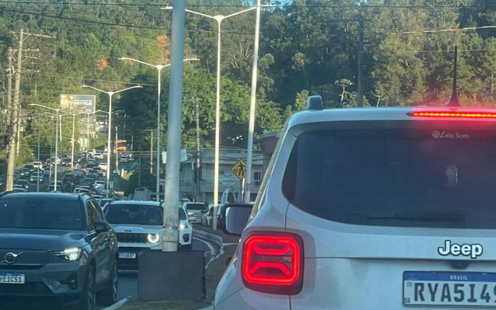 Obras seguem travando a Osvaldo Reis