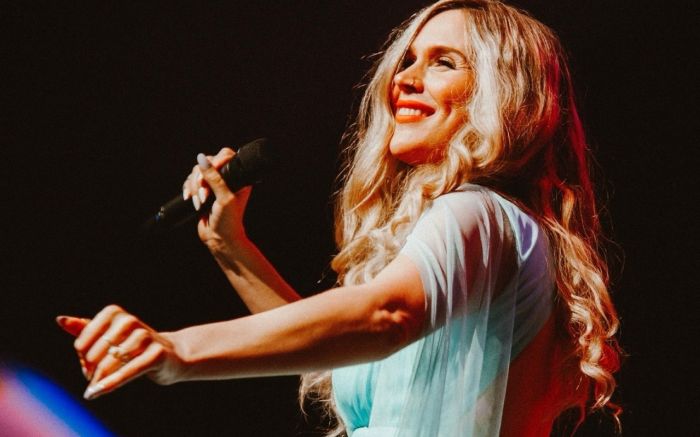 Cantora britânica se apresenta no sábado, na comemoração dos 100 anos da ponte Hercílio Luz