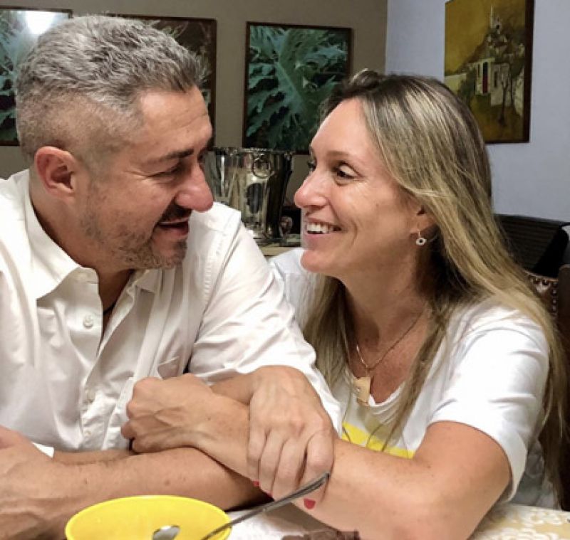 Fendo e Aline em sintonia de olhar