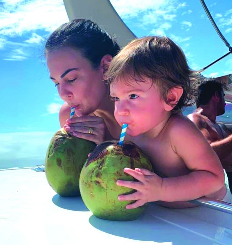 Mamãe Ana Frassini e o baby Raul