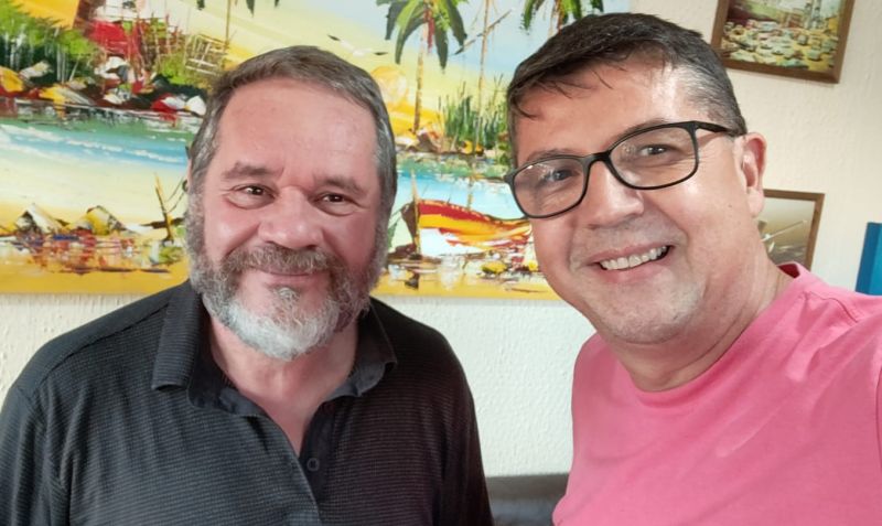 O vereador pexêro, miacho Otto Quintino (PSD), fez uma visita de cortesia ao socadinho escriba  (foto: divulgação)