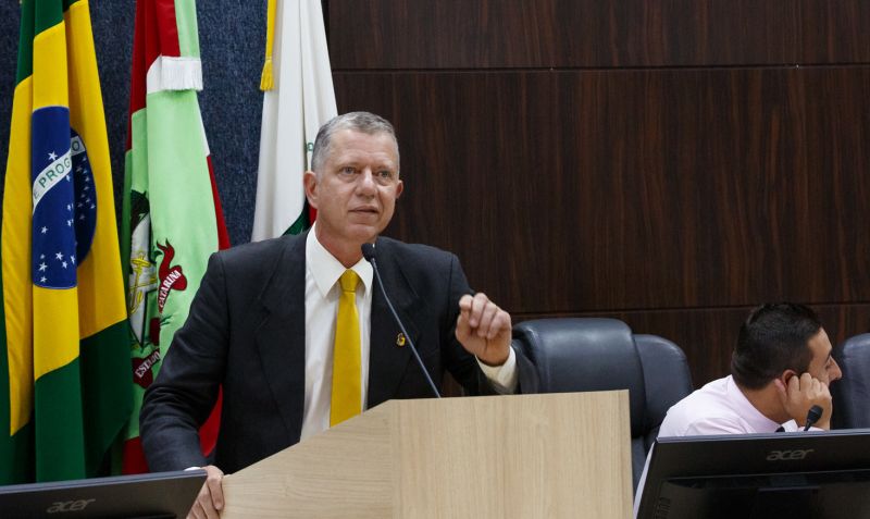 O vereador galego, Rubens Angioletti (PL), diz que seu cachorro vazou áudio da decisão que o elevou candidato a vice-prefeito de Itajaí  (foto: divulgação)