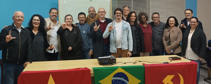 Os pré-candidatos a vereador do PT, PCdoB e PV participam de oficina de comunicação  (foto: divulgação)