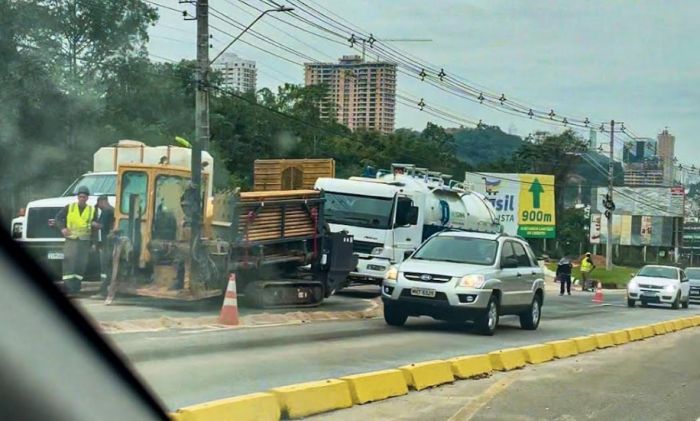 A vida ferrada de quem dirige em Itajaí