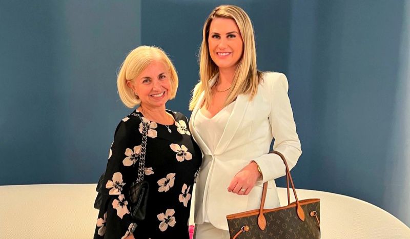  Ainda no lançamento da nova coleção Neo Femme, em Itapema, a empresára JOICE SPENGLER e LEILA MARIA BRISOLA QUINTANILHA  (foto: Reprodução/Instagram)