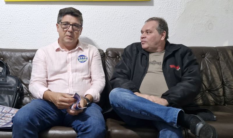 O vereador e candidato à reeleição à piramidal casa do povo pexêra, Otto Quintino, o Miacho (PSD), fez uma visita de cortesia ao JC (foto: divulgação)