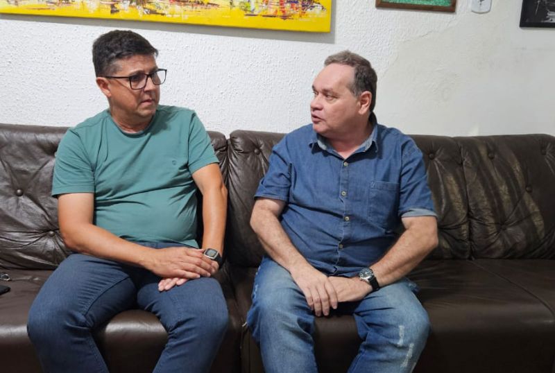 O vereador pexêro reeleito, Otto Quintino, o Miacho (PSD), fez uma visita de cortesia ao JC  (foto: divulgação)