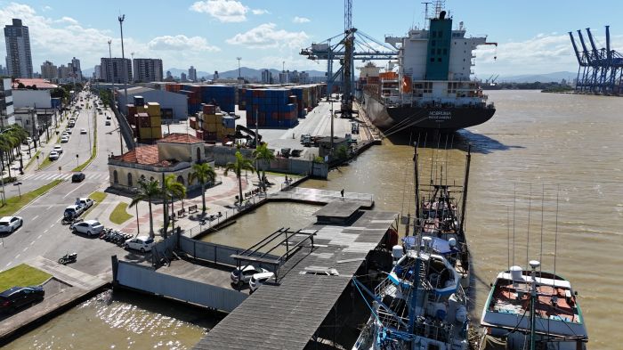 Federalização do Porto de Itajaí vem com atraso!