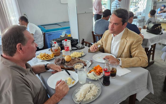 JC conversa com novo chefão do porto