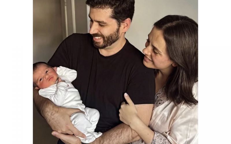 Felizes da vida estão a Lai e o Leonardo F. Santos com a chegada, na última segunda, dia 3, do baby Otávio