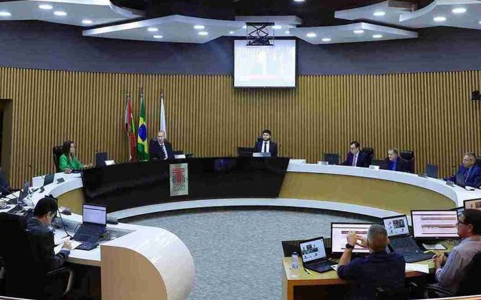 Universidade Gratuita: E o controle interno?