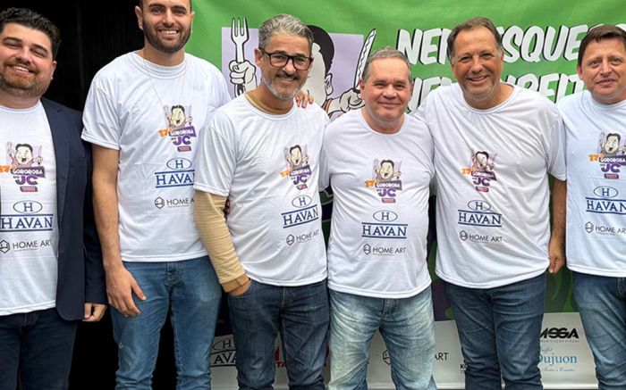 Turma de Navega na Gororoba