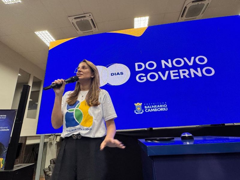 A prefeitona dos bairros, Ju Pavan (PSD), embarca pra Brasília pra tratar de interesses da Dubai city