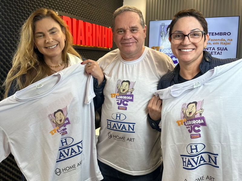 A presidente do Podemos e pré-candidata a deputada federal, Paulinha da Silva, e a professora Fabi estarão na Gororoba