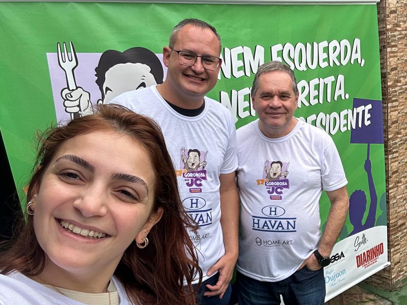 Vão estar na Gororoba! Celso Goulart e Gabriela Bressiani, da equipe do deputado estadual Carlos Humberto (PL)