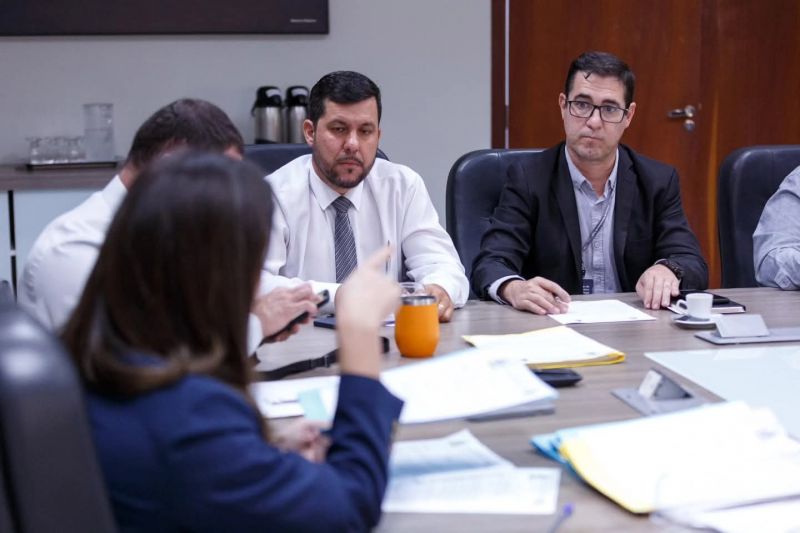 Advogado Leandro Vinicius Hahn, assessor do vereador Sandro Serpa (PSDB), entrou com Ação Civil Pública pra que o estado remova carangas abandonadas nas ruas de Itajaí (foto: divulgação)