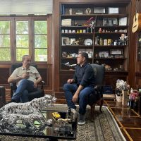 Robison vai coordenar campanha de Jorginho