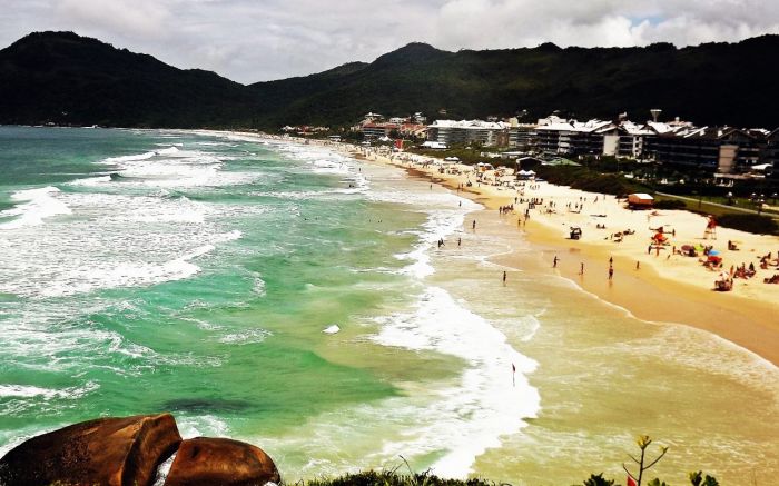 Procon investiga abuso de preços nas praias de SC