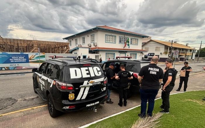 Nova mancha na política catarinense