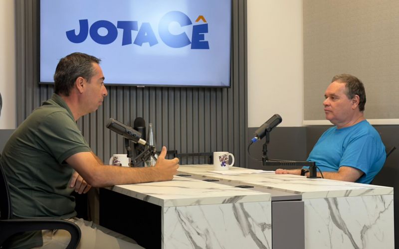  O vereador de BC, Marcelo Achutti (MDB), o Quero-Quero, participou da nova temporada do Desembucha JC (assista no youtube.com/@DesembuchaJC) (foto: divulgação)