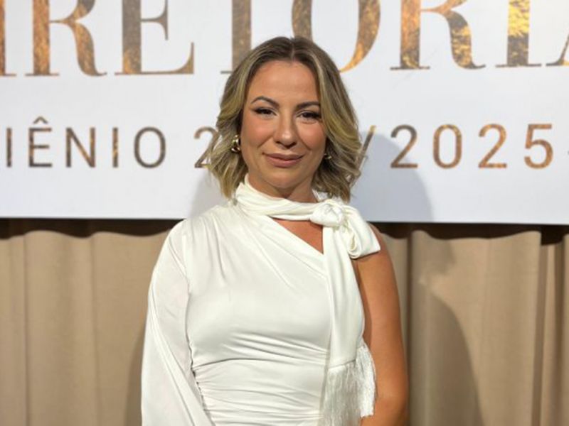 Tá com vontade! A secretária de Desenvolvimento Econômico de Itajaí, Gabriela Kelm, pode cair na disputa de uma cadeira na Leléia pelo Novo 