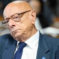 A irônica situação de Esperidião Amin