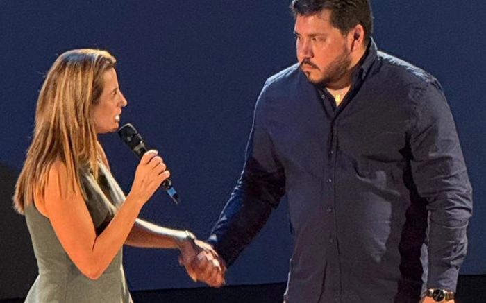 Primeiro ministro da Ju Pavan deixa a Educação