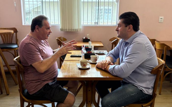 Léo Severino visita o JC