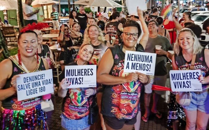 Bloco "A vida presta" repudia falas de vereadora