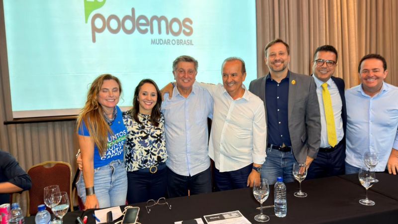 O prefeito da capital manezinha, Topázio Neto, se filiou ao Podemos nesta sexta-feira, com a presença da presidente nacional da sigla, Renata Abreu e do governador Jorginho Mello (PL), entre outros