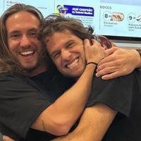 Vitor Kley prestigia inauguração na Brava