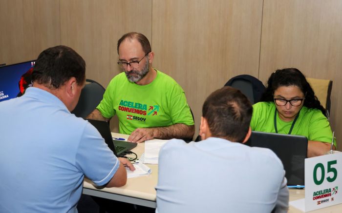 A polêmica dos convênios acelerados