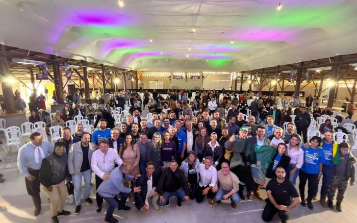 Moisés volta à cena política e critica Jorginho