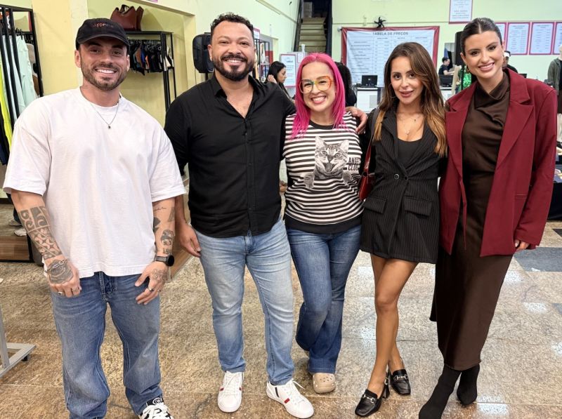 @djtiagorosa, @cristianmeirelles, @melissagmenezes, @raissaarcanjo e @blogueiracamilar