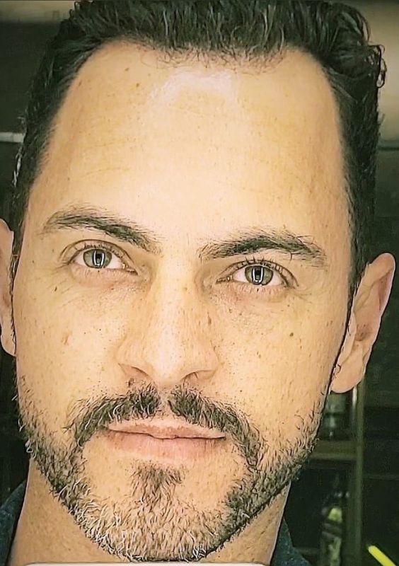 Patrick Schneider, dia 8