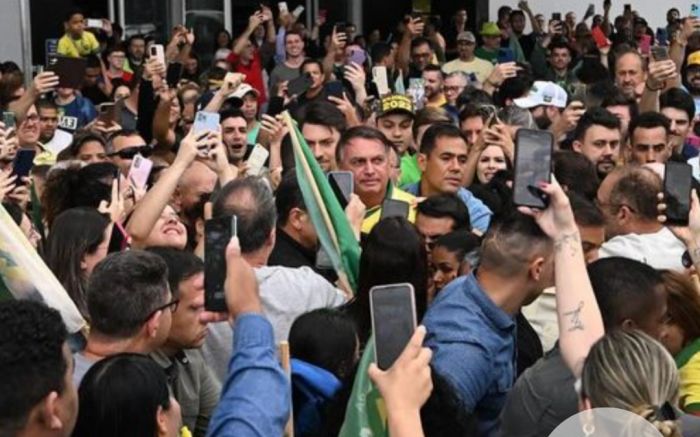 Bolsonaro cumpre agenda em Balneário Camboriú, Navegantes e Itajaí