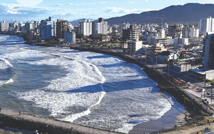 Alargamento da faixa de areia do Gravatá pode começar em breve