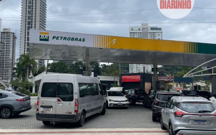 Filas e falta de gasolina em postos da região