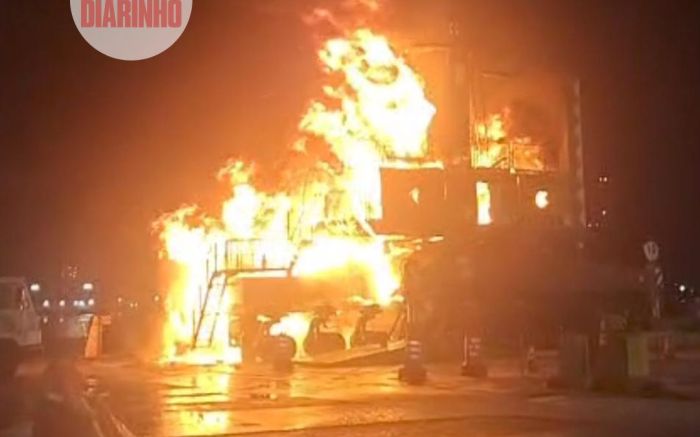 Porto de Itajaí cria comissão pra investigar incêndio e melhorar segurança